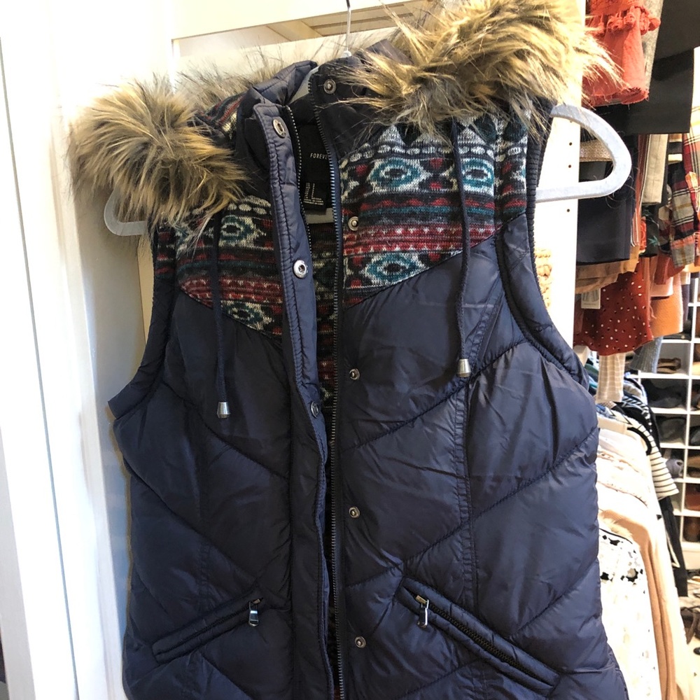 Puffer best with fur hood and flannel inside
